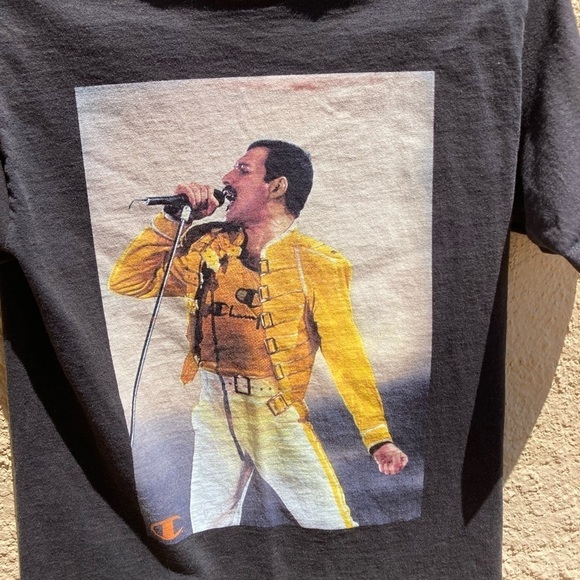Men's Champion x Queen T-Shirt Black Freddy Mercury S Crew Cotton 80s Music Icon - Picture 5 of 11